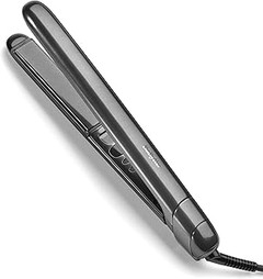 Guía para usar correctamente una plancha de pelo de titanio